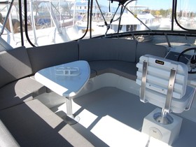 2001 Navigator Pilothouse