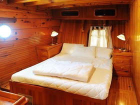 1998 Custom-Craft 26 for sale