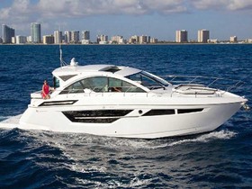 Købe 2023 Cruisers Yachts 50 Cantius