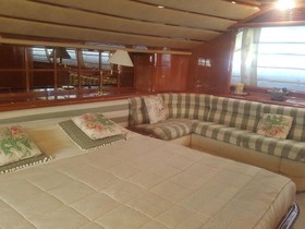 Osta 1999 Ferretti Yachts Custom Line 94