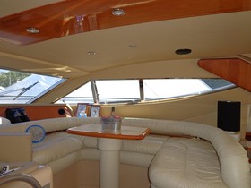 2003 Ferretti Yachts 620 