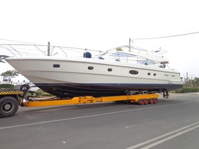 2003 Ferretti Yachts 620 