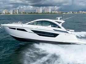 2019 Cruisers Yachts 50 Cantius satın almak