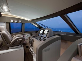 Osta 2017 Ferretti Yachts 650