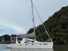 2004 Maxim 380