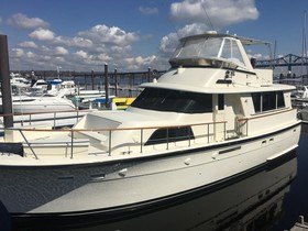 Hatteras Motor Yacht Extended Deck