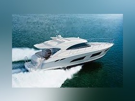 2018 Riviera 4800 Sport Yacht