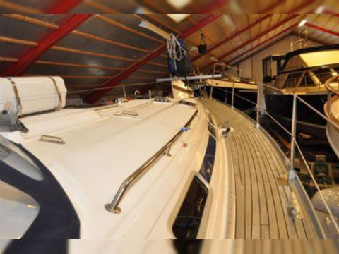 2004 Bavaria 38 for sale