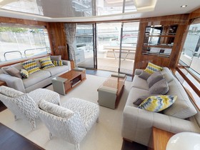 2019 Sunseeker 86 Yacht na prodej