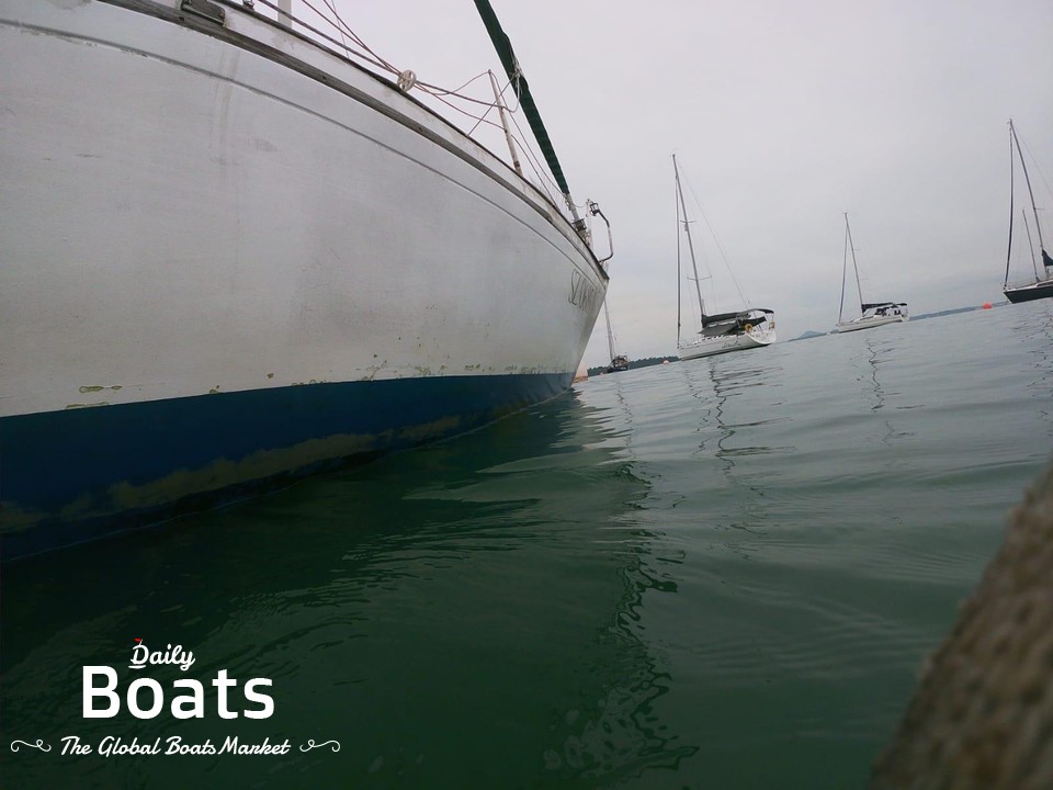 1974 Shipman 28 Sailboat for sale. View price, photos and Buy 1974