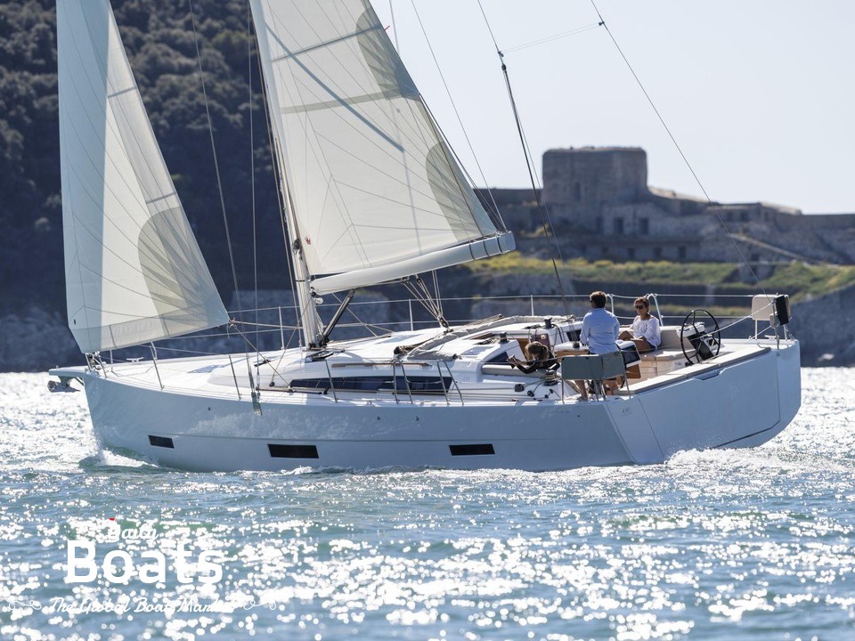 2023 Dufour 430