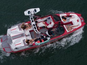 2022 Mastercraft Xt24