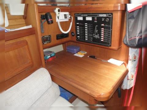 Buy 1993 Hunter Legend 355