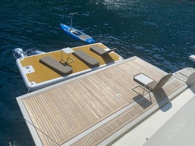 Buy 2011 Ferretti Yachts Customline 100