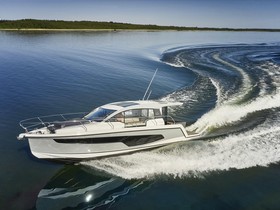 2023 Sealine C335