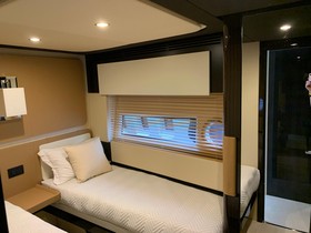 2019 Azimut 77S