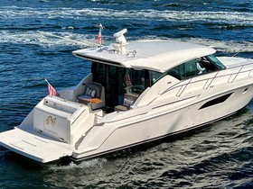 2017 Tiara Yachts C44 Coupe myytävänä