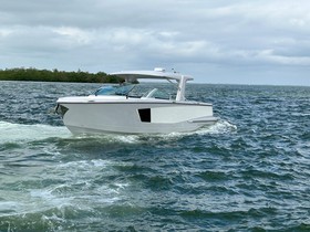 2023 Aviara Av40 Outboard for sale