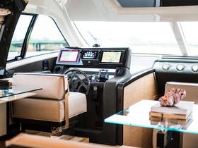 Купити 2016 Ferretti Yachts 550