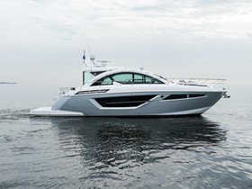 2022 Cruisers Yachts 50 Cantius