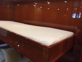 Buy 2007 Maiora 33