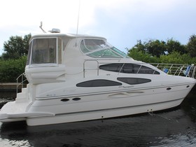2006 Cruisers Yachts 415 Motor for sale