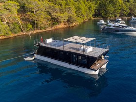 Custom Luxurious Home Catamaran