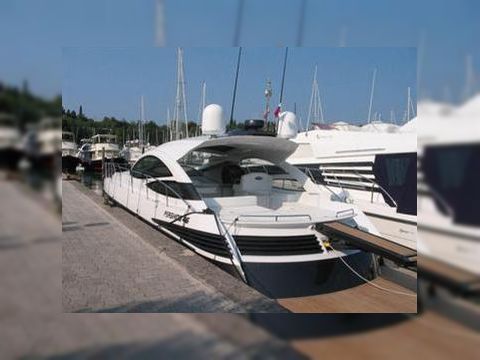 Купить 2006 Pershing 46