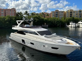 Ferretti Yachts 750