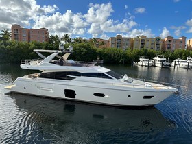 2014 Ferretti Yachts 750 for sale