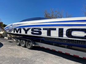 2016 Mystic Powerboats 44 Carbon myytävänä