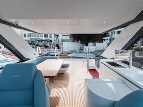 Buy 2022 Azimut 68 Plus