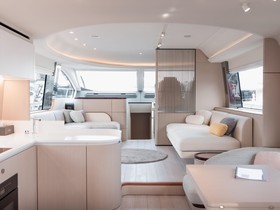 Buy 2022 Azimut 68 Plus