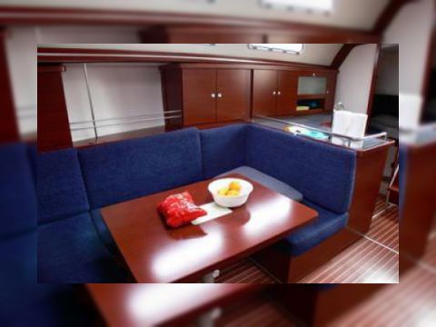 Buy 2007 Hanse 370