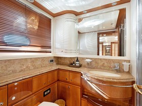 Kupiti 2006 Ferretti Yachts Motor