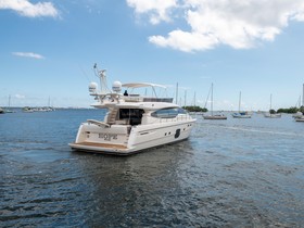 2011 Ferretti Yachts 660
