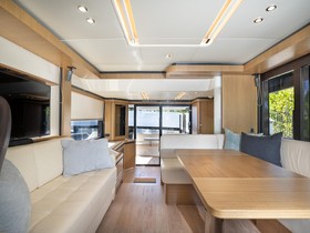 2017 Absolute 52 Navetta