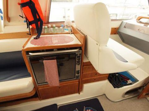 1990 Nimbus 3003 for sale