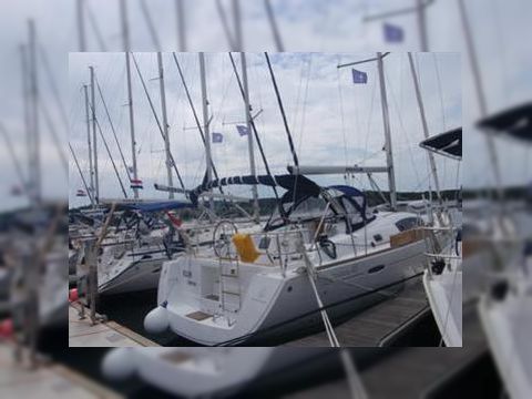 Beneteau Oceanis 43