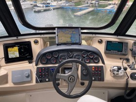 2005 Carver 44 Cockpit Motor Yacht for sale