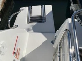 2019 Beneteau Antares 9