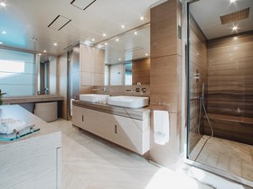 2016 Benetti 132