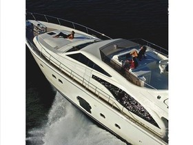 2006 Ferretti Yachts 681