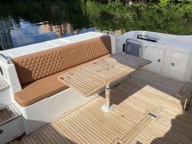 Купити 2017 Azimut 42 Fly