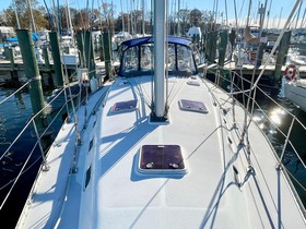 Buy 2005 Catalina 470