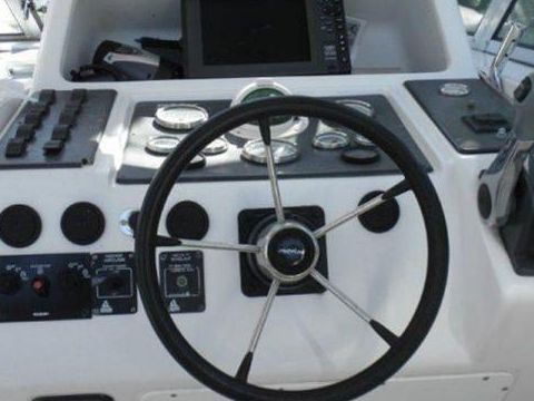 1999 Pro Line 2950 for sale