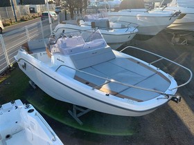 2022 BENETEAU Flyer 6 Sundeck