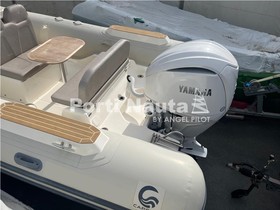 2022 Capelli Boats Tempest 750 Luxe for sale