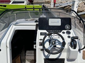 2019 Bénéteau Boats Flyer 800 Sundeck на продаж