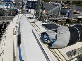 Buy 2000 Bavaria Yachts 34